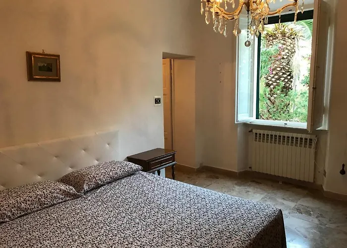 Isola D'elba - Portello - Magnetite - La Casina *