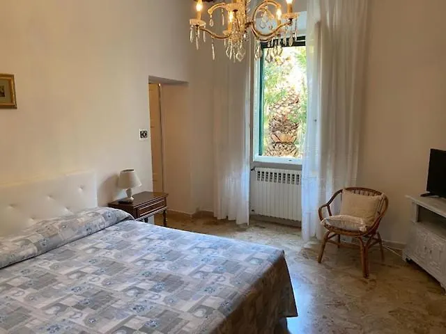 Isola D'elba - Portello - Magnetite - La Casina * ריו מרינה